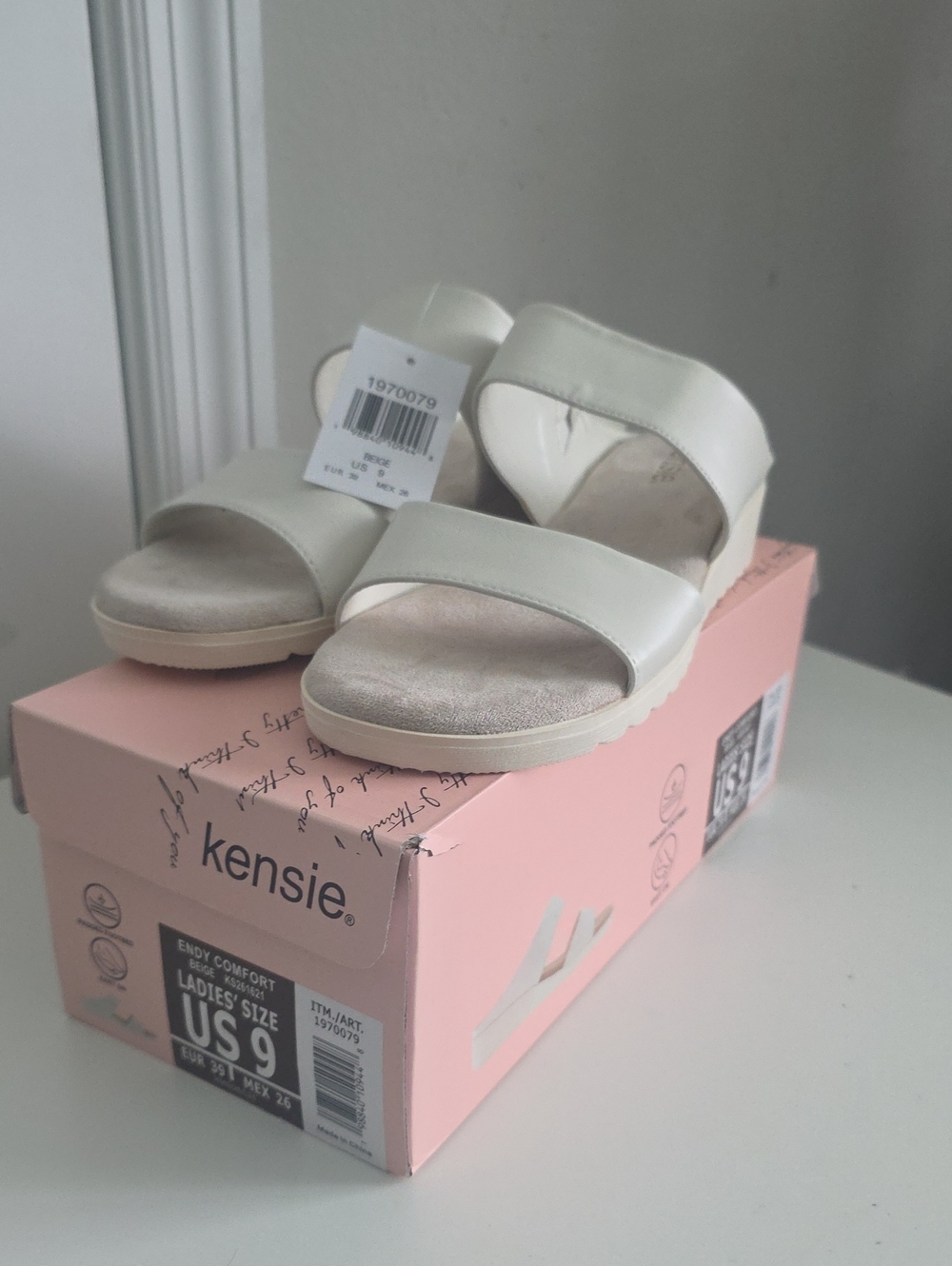 Kensie White Double-Strap Slide Sandal
